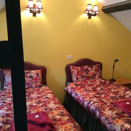 The Old Forge B&B Knockin Екстериор снимка
